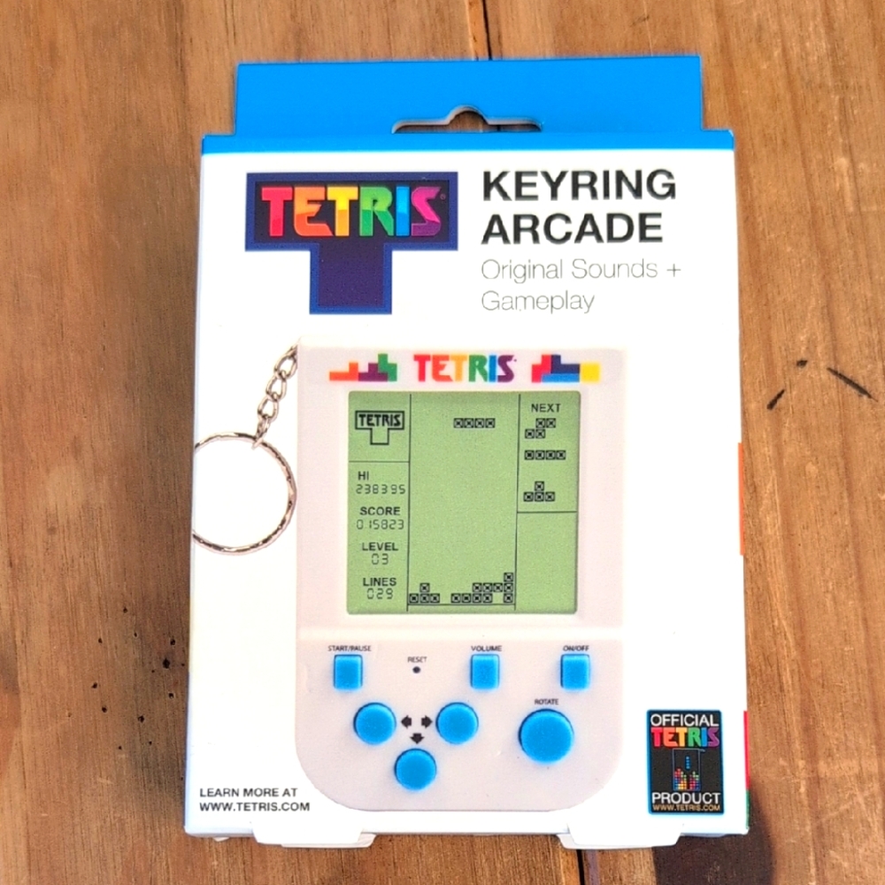 NIB Tetris Keyring Arcade Game